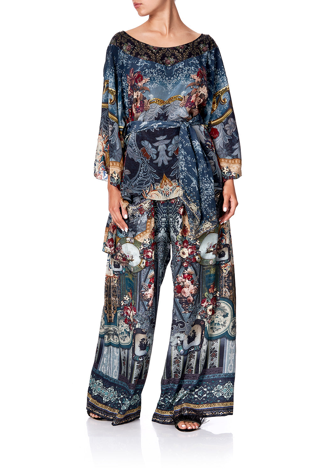 ROUND NECK TOP WITH BELT HOTEL BOHEME