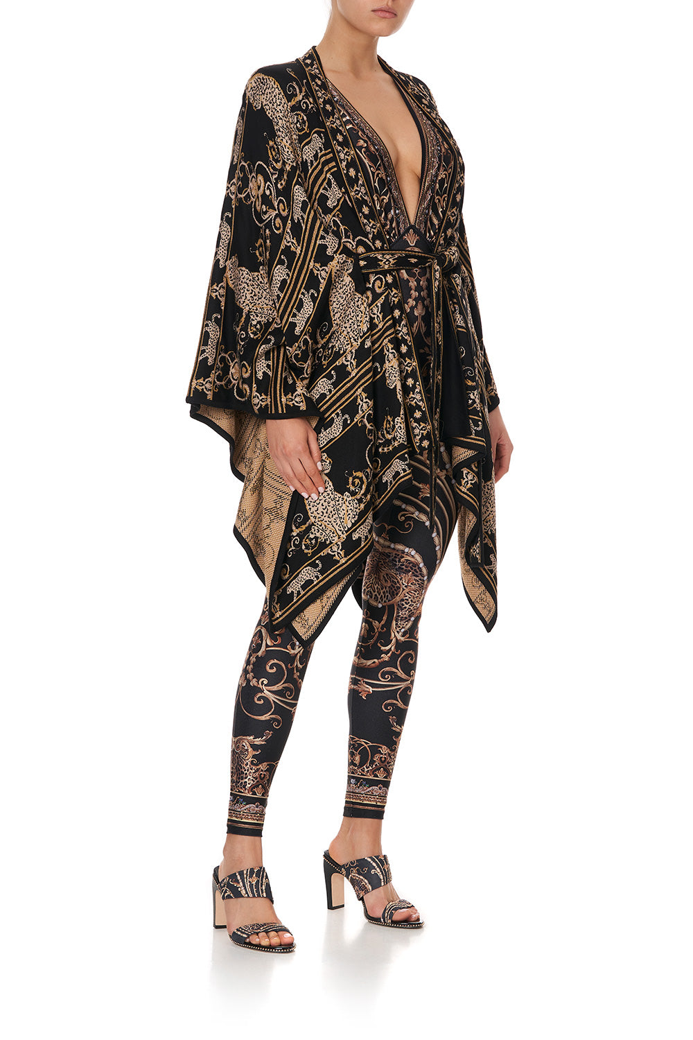 SHORT KNIT PONCHO WITH TIE STUDIO 54