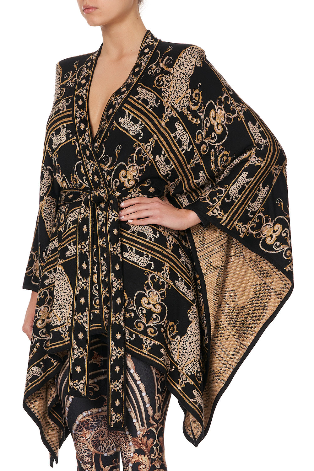 SHORT KNIT PONCHO WITH TIE STUDIO 54