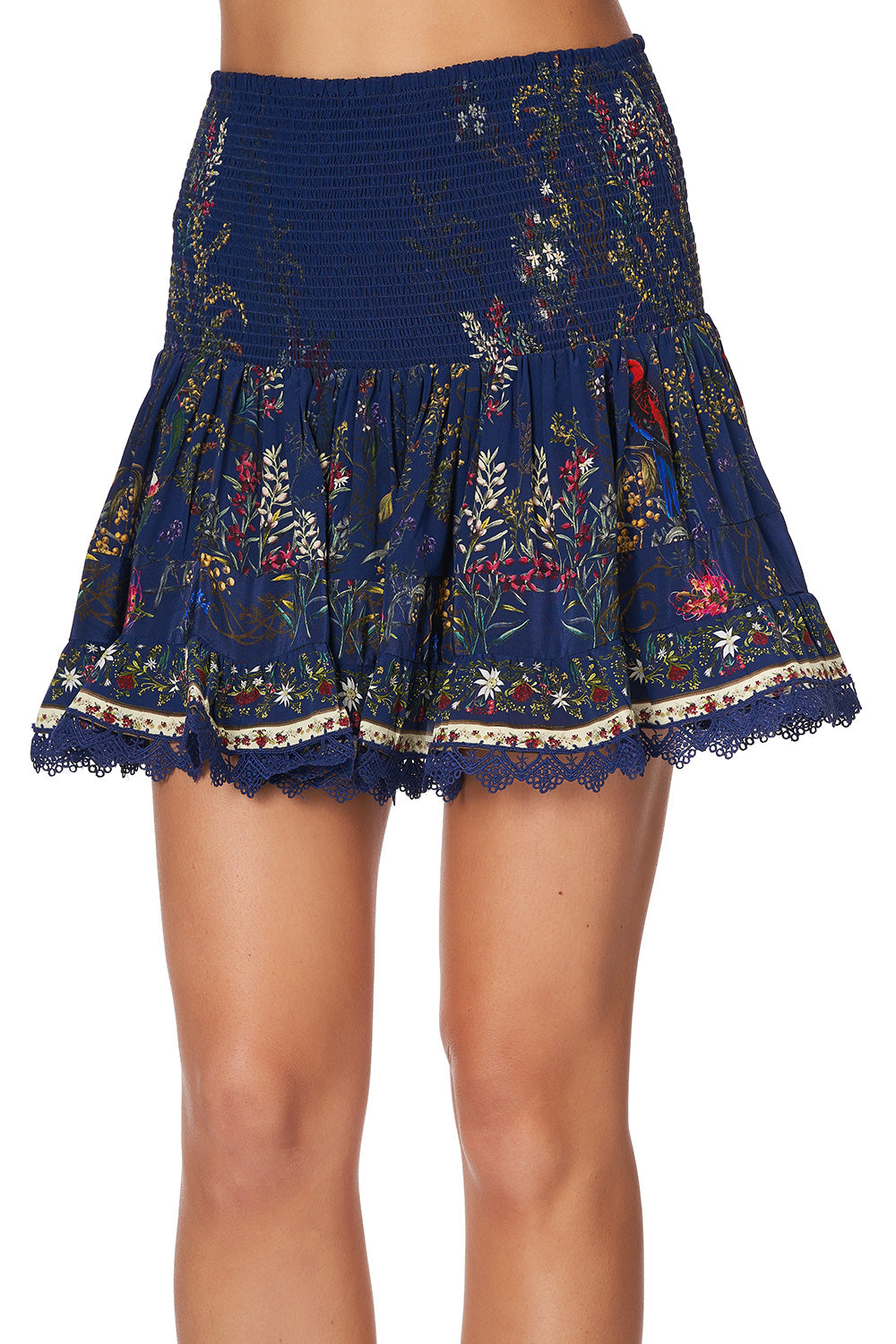 SHORT SHIRRED SKIRT WINGS IN ARMS