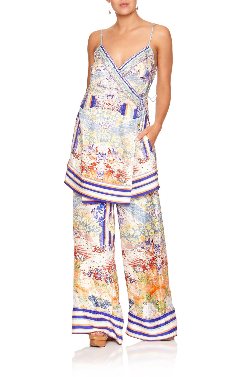 WRAP TUNIC TOP GIRL IN THE KIMONO