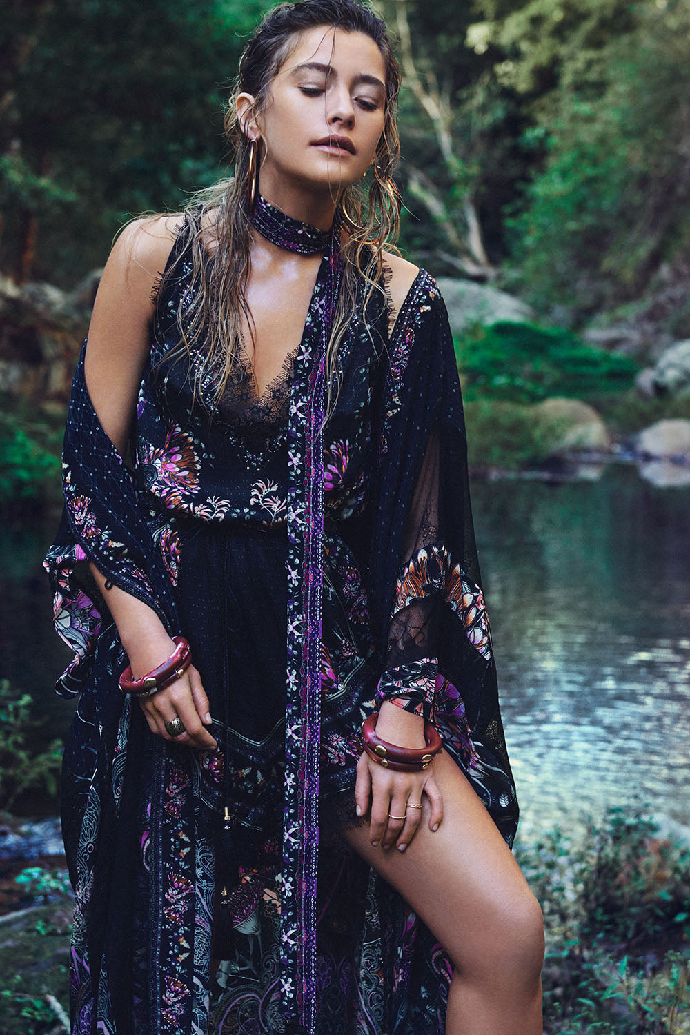 V-NECK LACE PLAYSUIT RESTLESS NIGHTS