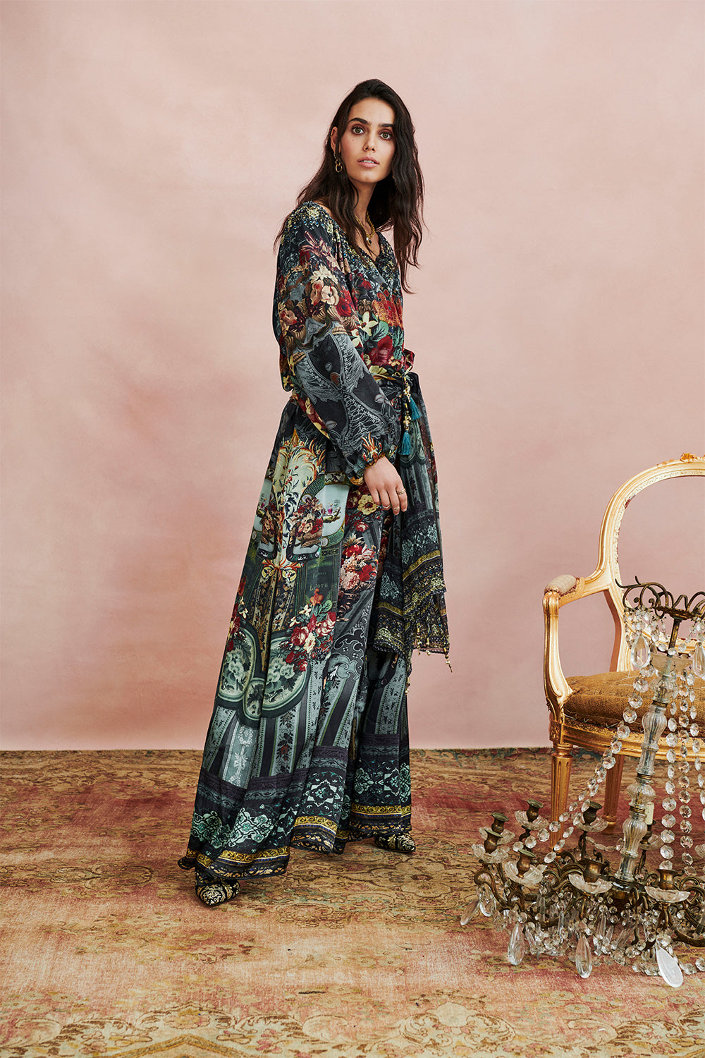 ROUND NECK TOP WITH BELT HOTEL BOHEME